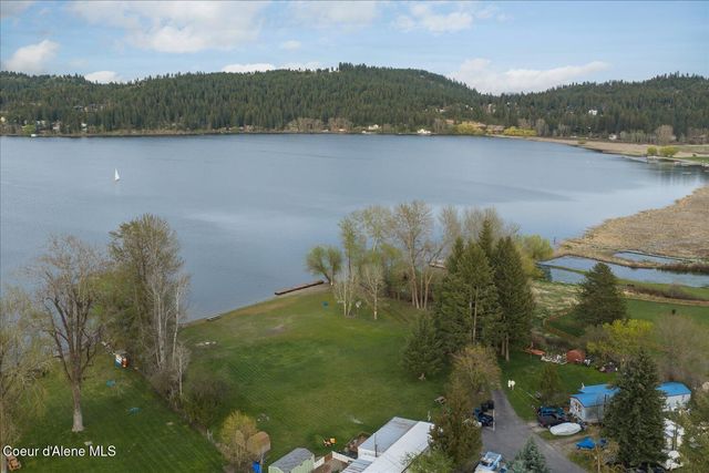 11102 N 4th ST, Hauser, ID 83854