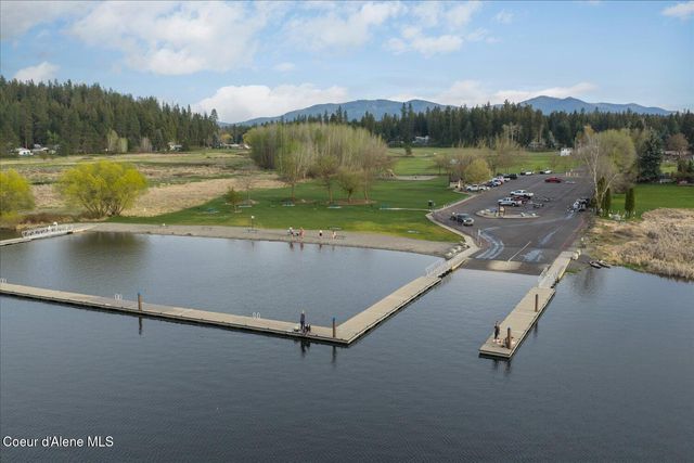 11102 N 4th ST, Hauser, ID 83854