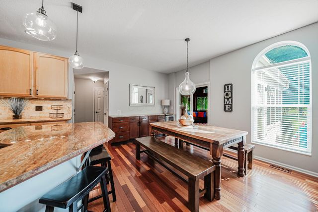2154 Pleasant Colony Drive, Lewis Center, OH 43035