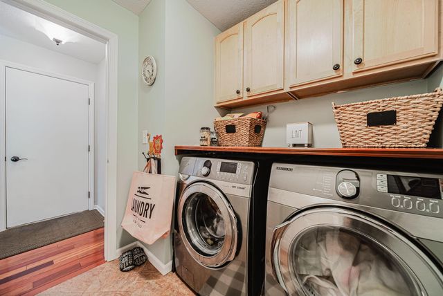 2154 Pleasant Colony Drive, Lewis Center, OH 43035