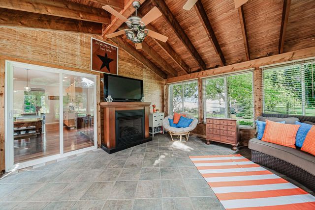 2154 Pleasant Colony Drive, Lewis Center, OH 43035