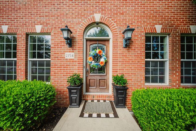 2154 Pleasant Colony Drive, Lewis Center, OH 43035