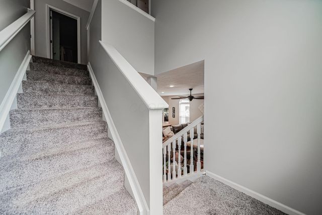 2154 Pleasant Colony Drive, Lewis Center, OH 43035