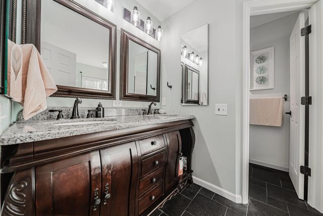 2154 Pleasant Colony Drive, Lewis Center, OH 43035