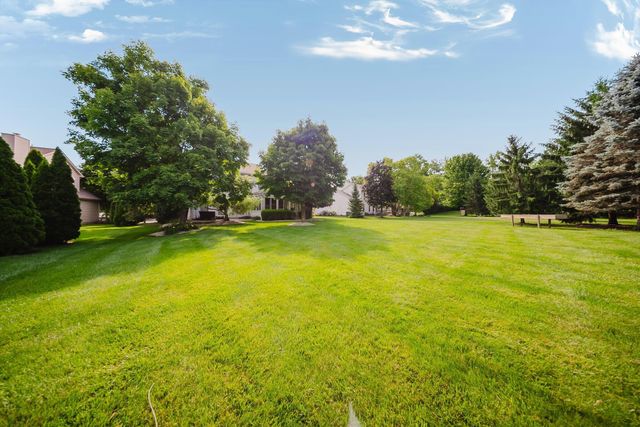 2154 Pleasant Colony Drive, Lewis Center, OH 43035