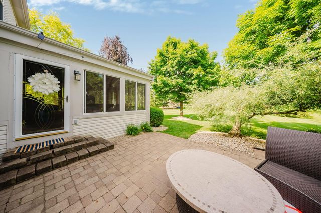 2154 Pleasant Colony Drive, Lewis Center, OH 43035