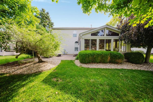 2154 Pleasant Colony Drive, Lewis Center, OH 43035