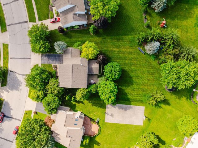2154 Pleasant Colony Drive, Lewis Center, OH 43035