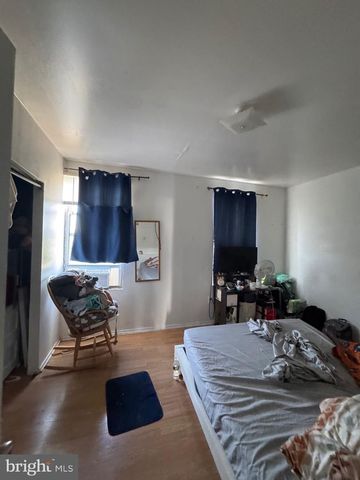 610 SNYDER AVE, Philadelphia, PA 19148