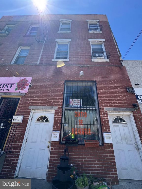 610 SNYDER AVE, Philadelphia, PA 19148