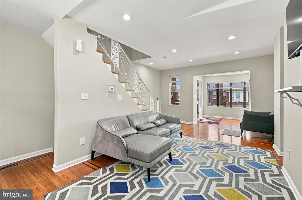 1914 PLYMOUTH ST, PHILADELPHIA, PA 19138 — photo 4