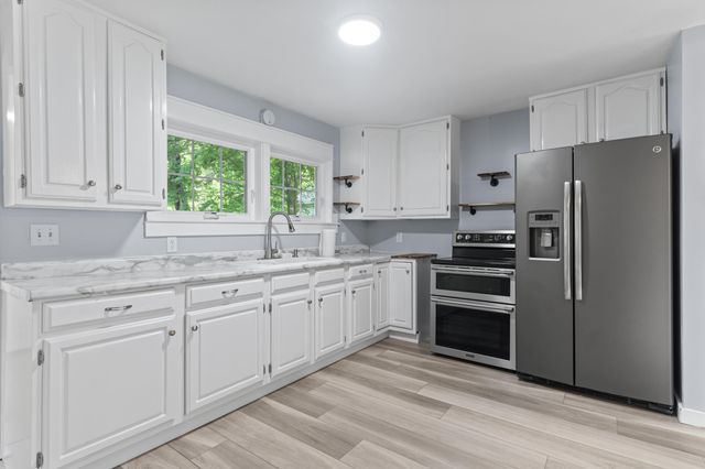 6741 Wood Road, Norton Shores, MI 49444