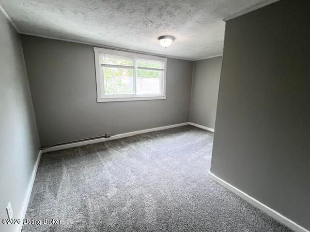 3748 Kahlert Ave, Louisville, KY 40215
