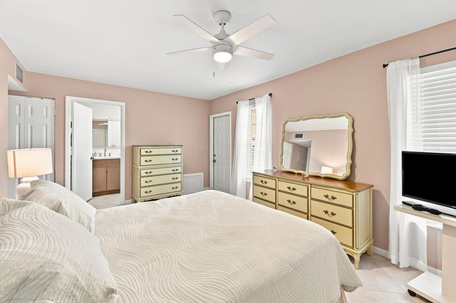 14499 CANALVIEW Drive D, Delray Beach, FL 33484