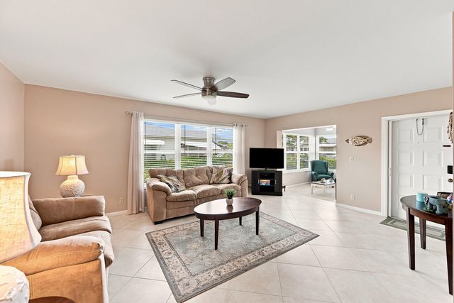 14499 CANALVIEW Drive D, Delray Beach, FL 33484