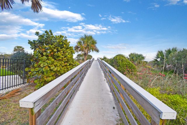 4955 Medoras Ave, St Augustine, FL 32080