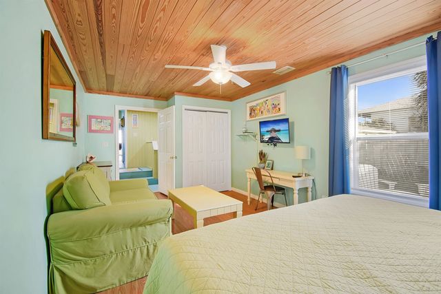 4955 Medoras Ave, St Augustine, FL 32080