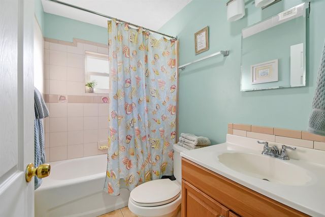 4955 Medoras Ave, St Augustine, FL 32080