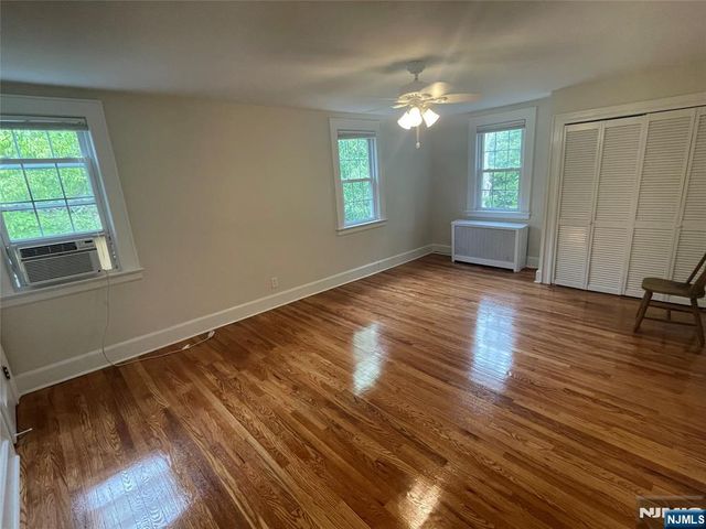 114 Sunset Lane, Tenafly, NJ 07670