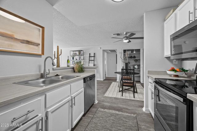 1320 N MCQUEEN Road A1, Chandler, AZ 85225