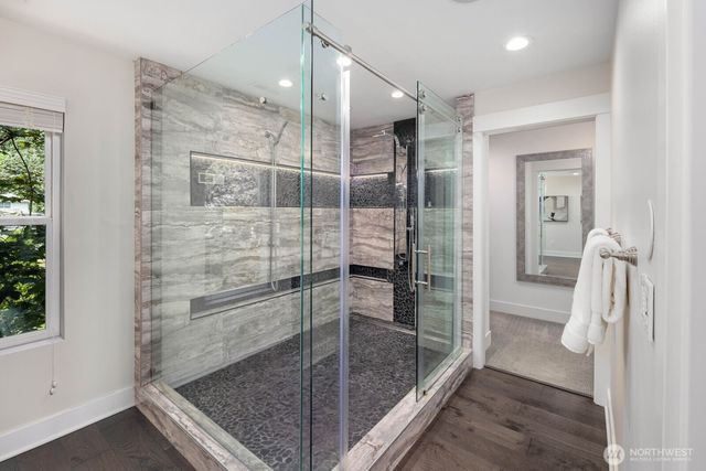 7523 141st Avenue NE, Redmond, WA 98052