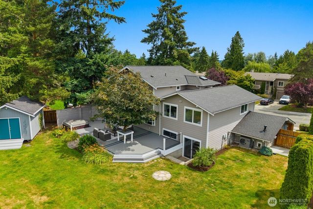 7523 141st Avenue NE, Redmond, WA 98052