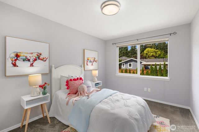 7523 141st Avenue NE, Redmond, WA 98052