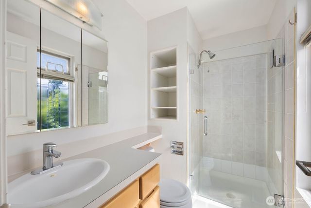 7523 141st Avenue NE, Redmond, WA 98052