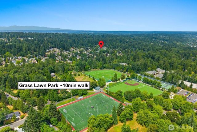 7523 141st Avenue NE, Redmond, WA 98052