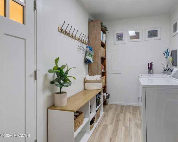 821 Chemin Agreable, Youngsville, LA 70592