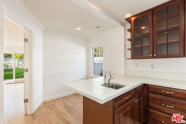 1557 N Stanley Avenue, Los Angeles, CA 90046