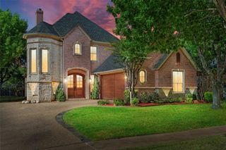 1925 Manor Way Drive, Mansfield, TX 76063