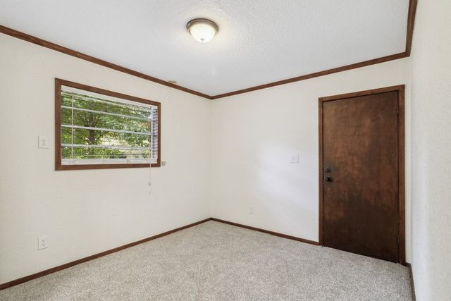 2328 Wildwood Way, Tool, TX 75143