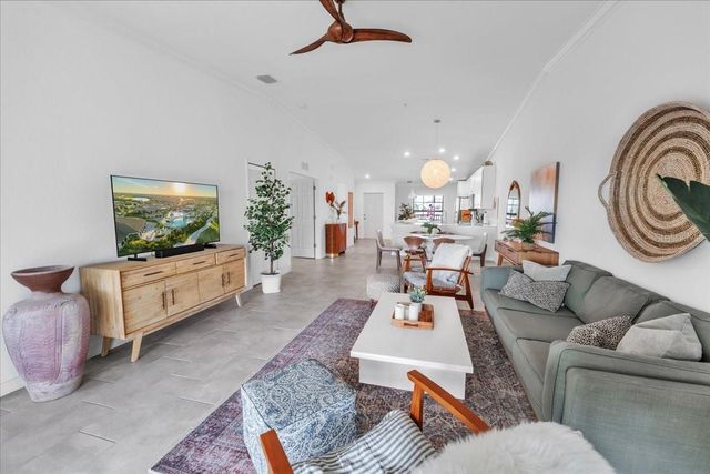 5711 PALMER CIRCLE 206, Bradenton, FL 34211