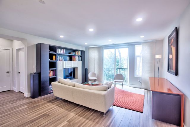 27 Jefferson St. 105, Marlborough, MA 01752