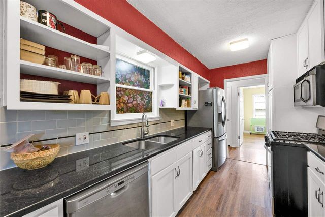 2111 NW Dearborn Ave, Lawton, OK 73505