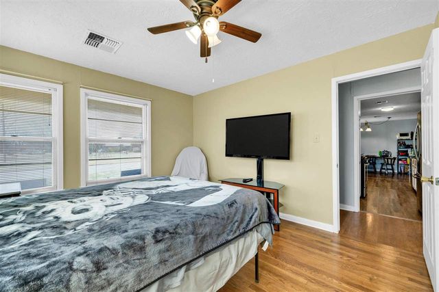 2111 NW Dearborn Ave, Lawton, OK 73505