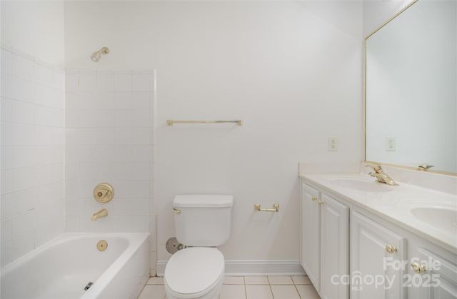 5617 Fairview Road 2, Charlotte, NC 28209