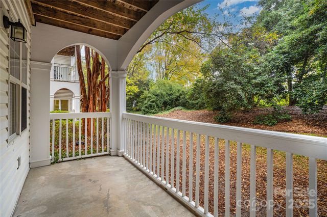 5617 Fairview Road 2, Charlotte, NC 28209