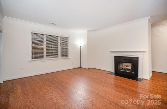 5617 Fairview Road 2, Charlotte, NC 28209