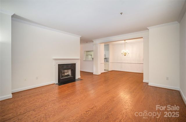 5617 Fairview Road 2, Charlotte, NC 28209