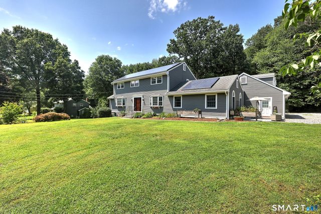 88 Scenic Hill Road, Trumbull, CT 06611