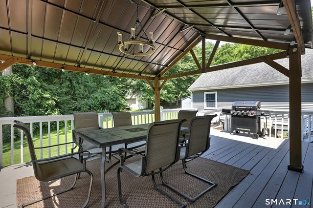 88 Scenic Hill Road, Trumbull, CT 06611