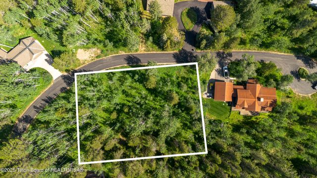 5300 W WOODCHUCK Road, Wilson, WY 83014