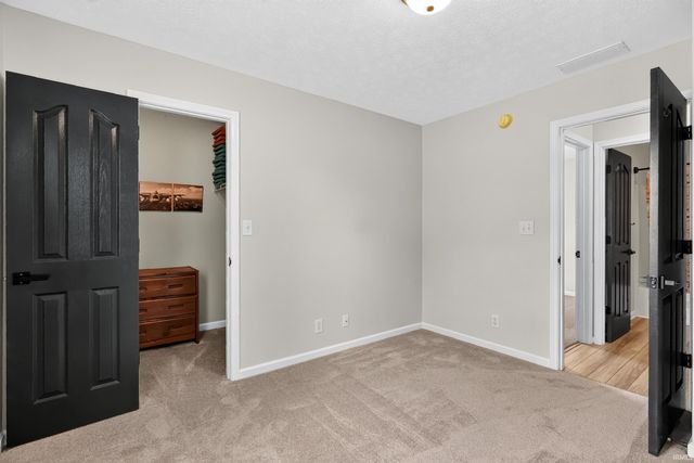 404 Hertiage Drive, Delphi, IN 46923