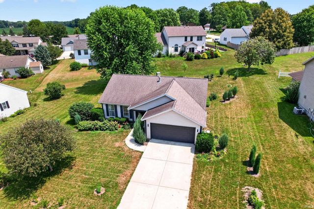 404 Hertiage Drive, Delphi, IN 46923