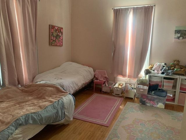 84 Walker 1, Newton, MA 02460