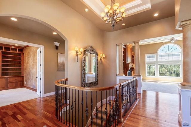 3911 CITY VIEW DR, Rapid City, SD 57701