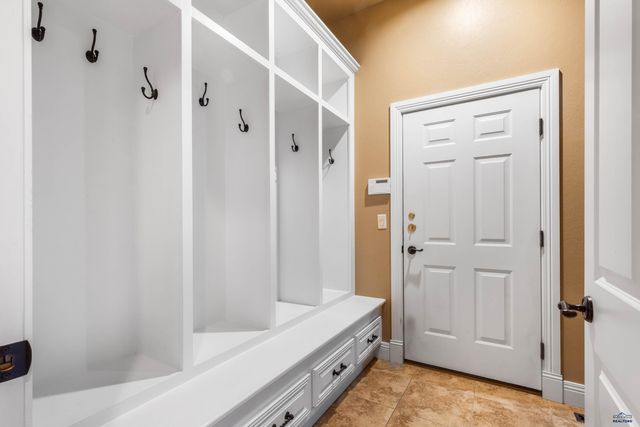 3911 CITY VIEW DR, Rapid City, SD 57701