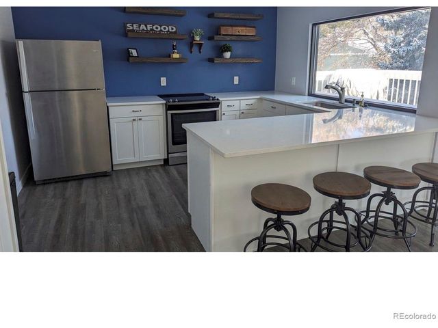 2752 S Lansing Way, Aurora, CO 80014